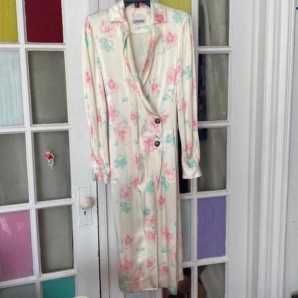 Very Rare Ganni runway floral wrap dress, so pretty - Picture 4 of 7